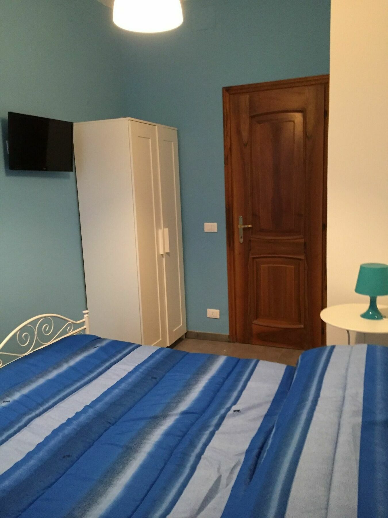 Isolatiberina Bed & Breakfast