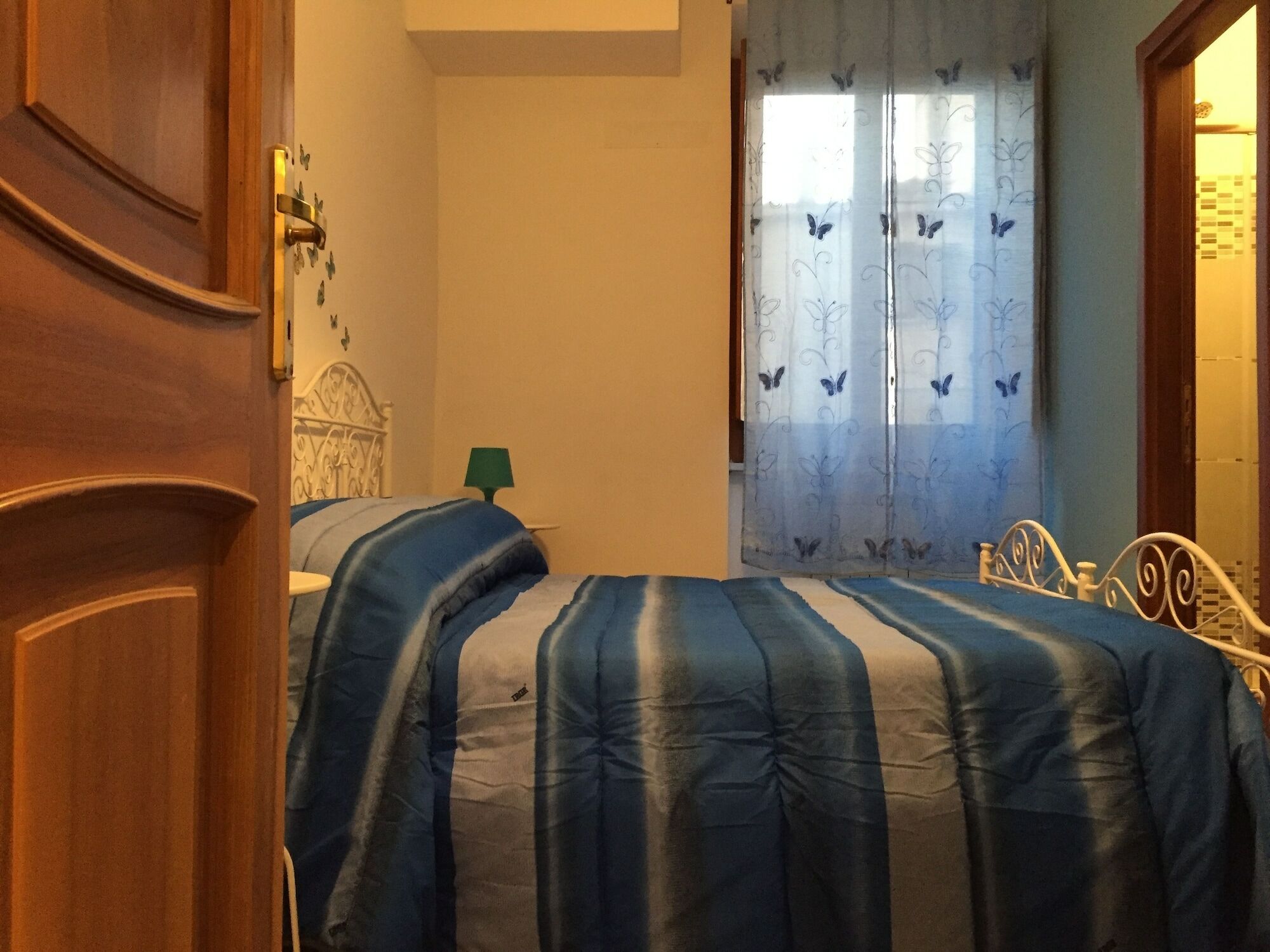 Bed & Breakfast Isolatiberina Roma