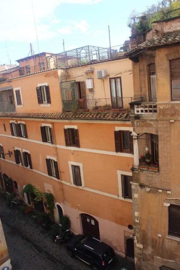 Isolatiberina Bed & Breakfast
