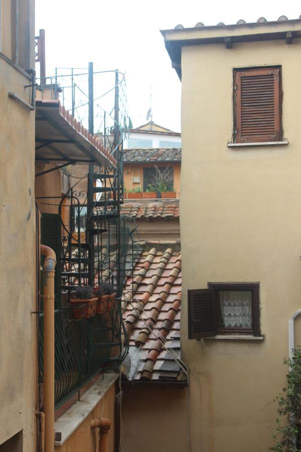Bed & Breakfast Isolatiberina Roma
